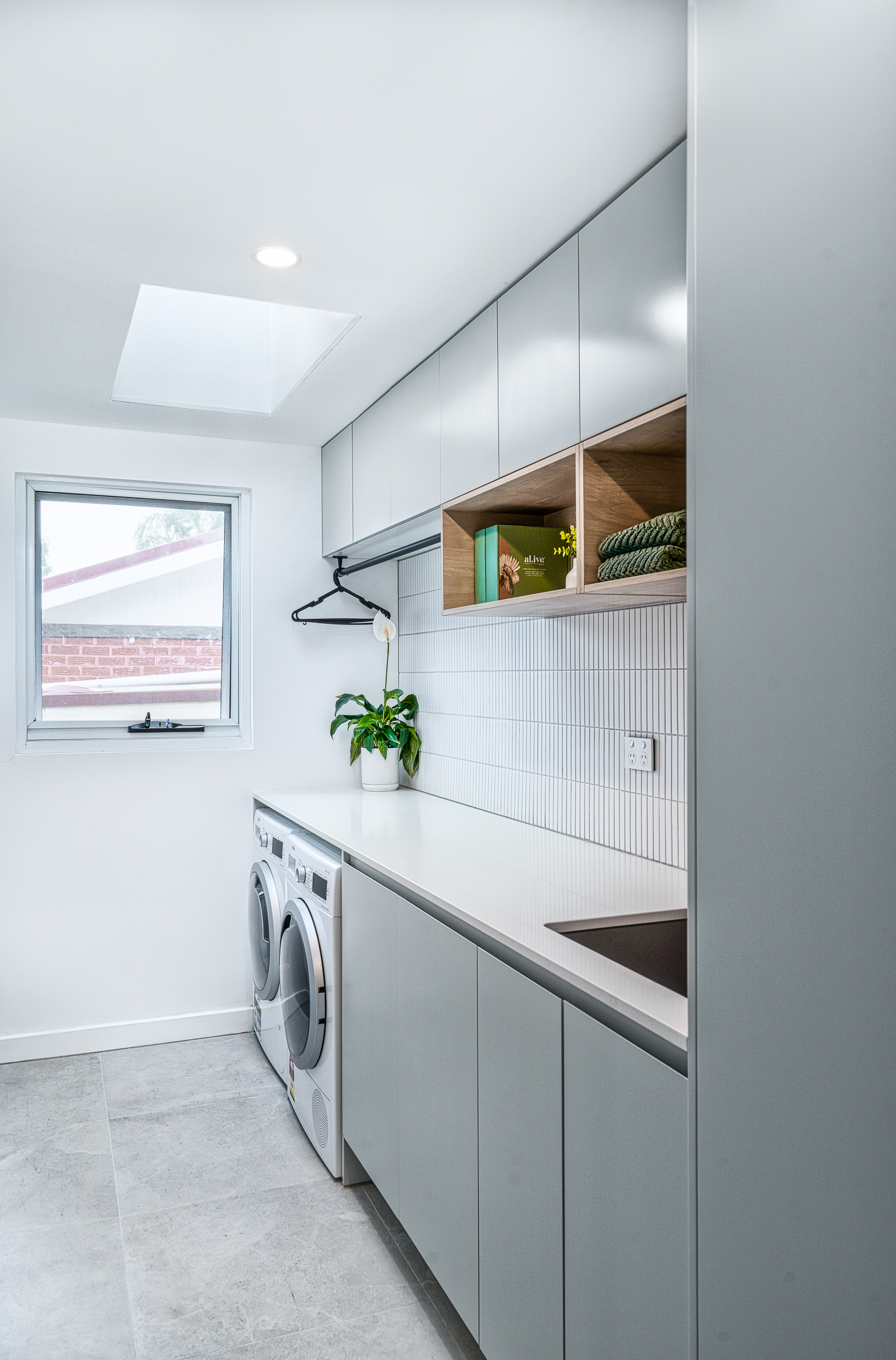 68BradleyDr_06-1.jpg