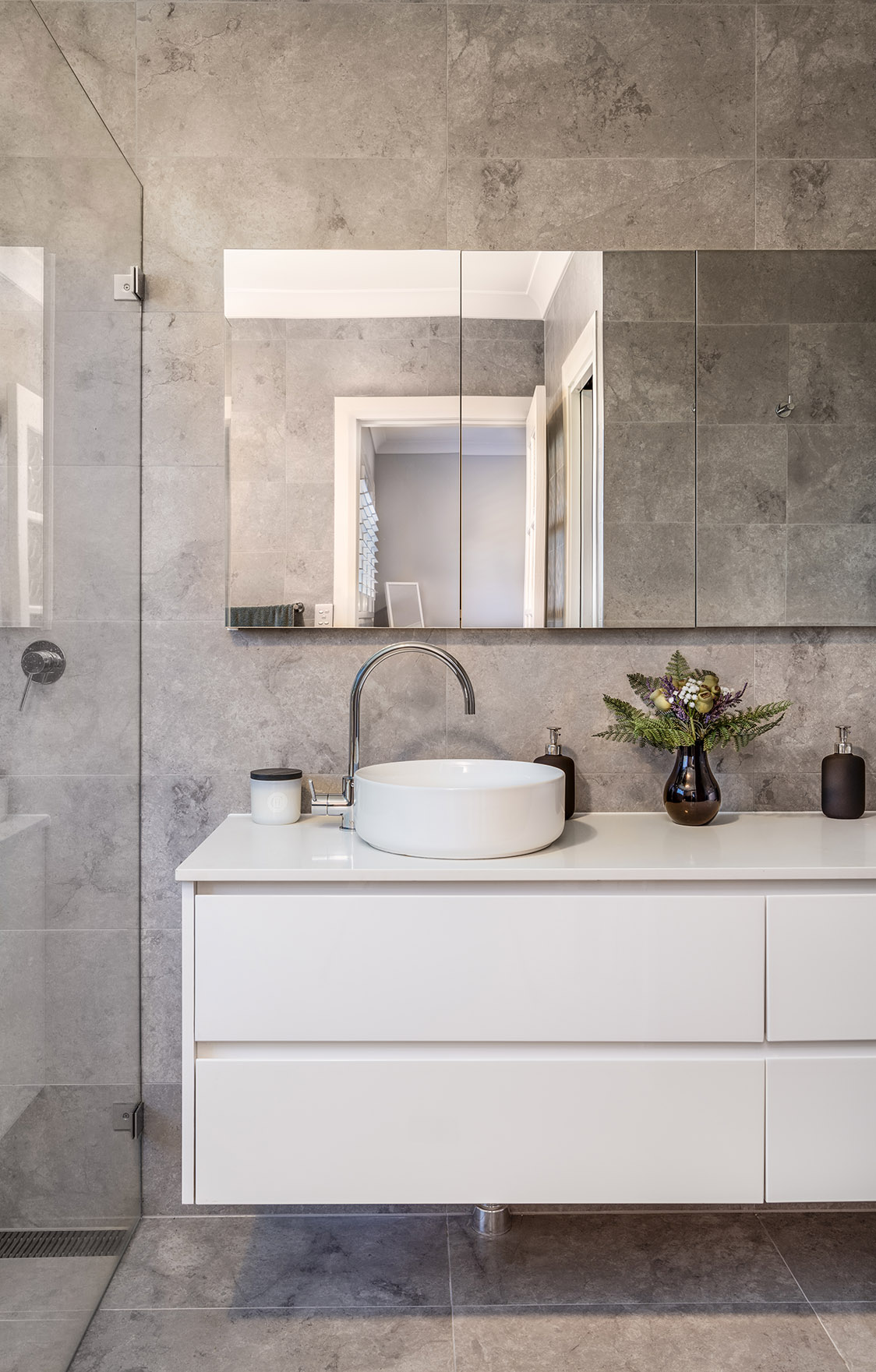 Ensuite-2.jpg